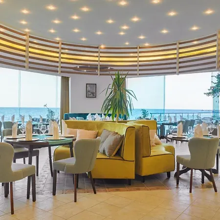 Отель Marina Hotel, Sunny Day Варна