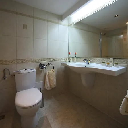 Отель Marina Hotel, Sunny Day 4*