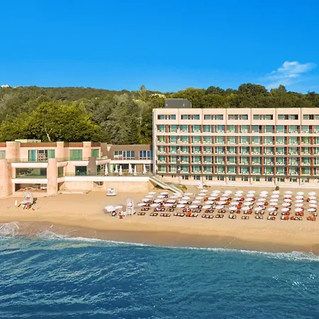 ホテル Marina Hotel, Sunny Day
