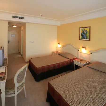 Marina Hotel, Sunny Day