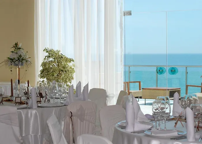 Marina Hotel, Sunny Day 4*