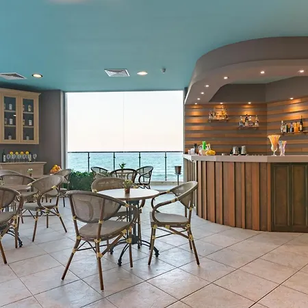 Marina Hotel, Sunny Day 4* Várna