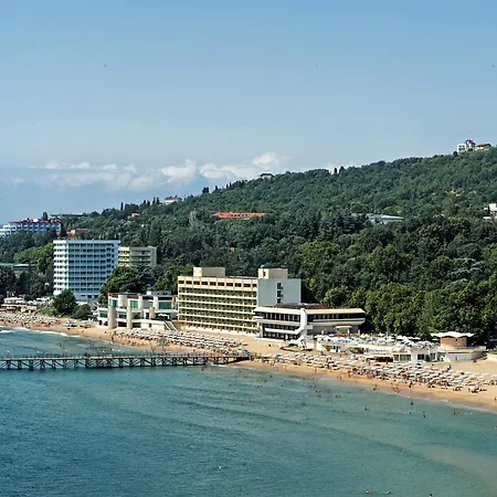 Marina Hotel, Sunny Day 4* Warna