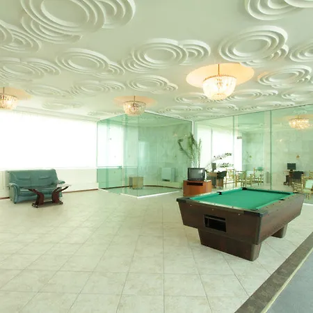 Marina Hotel, Sunny Day 4* Warna