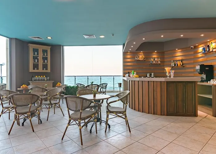 Marina Hotel, Sunny Day 4* Варна