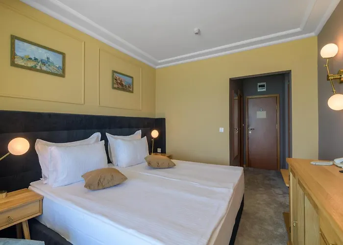 Marina Hotel, Sunny Day 4* Варна