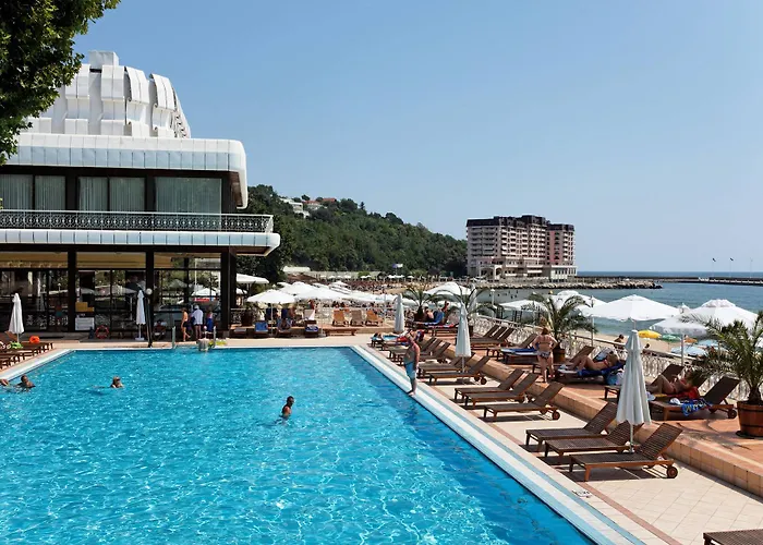 Хотел Marina Hotel, Sunny Day 4*