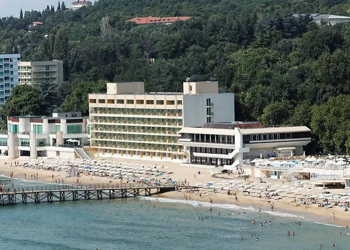 Marina Hotel, Sunny Day Хотел 4*